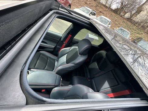 Used 2023 Genesis GV70 2.5T w/ Sport Prestige Package image 6