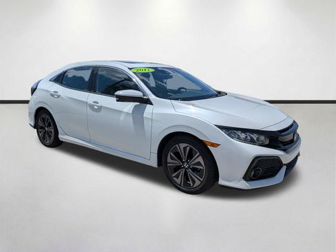 Used 2017 Honda Civic EX image 2