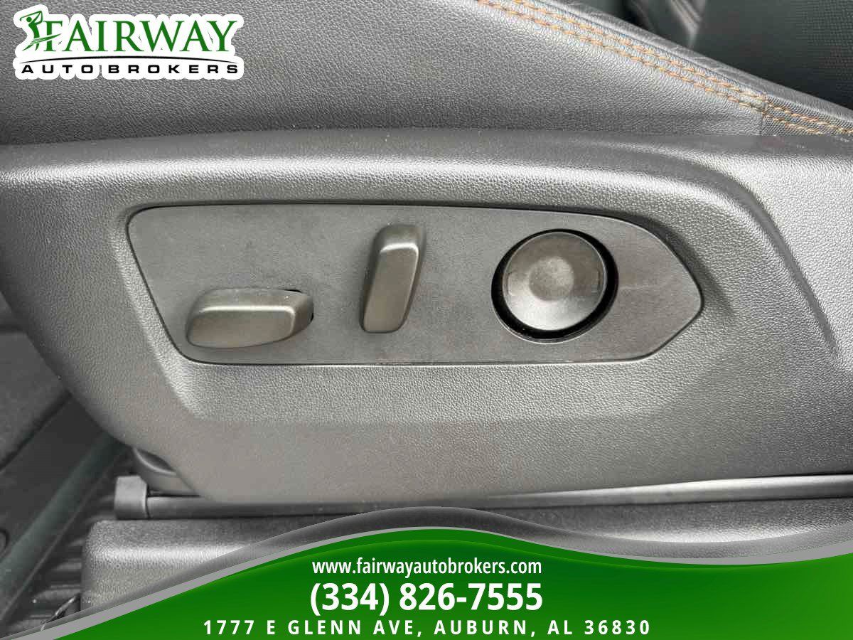 Used 2024 GMC Sierra 2500 AT4 w/ AT4 Premium Plus Package AWD/4WD image 16