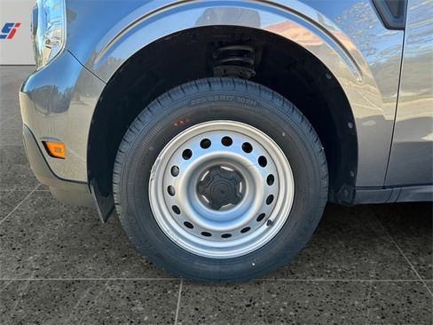 Used 2023 Ford Maverick XL image 14