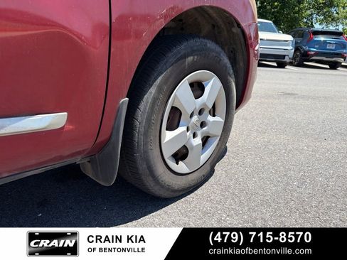 Used 2013 Nissan Rogue S FWD image 4