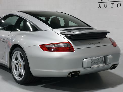 Used 2007 Porsche 911 Targa 4 image 30