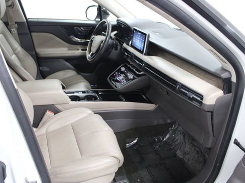 Used 2020 Lincoln Corsair Reserve w/ Equipment Group 202A AWD/4WD image 30
