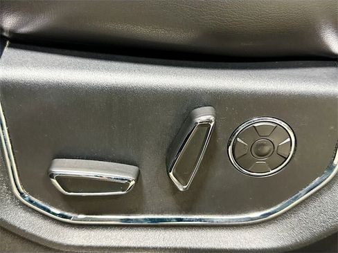 Used 2019 Ford Expedition Platinum image 22