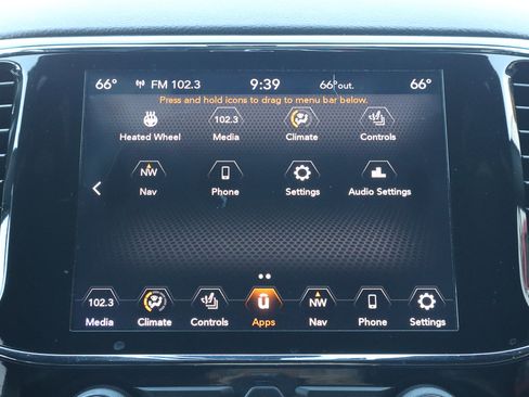 Used 2021 Jeep Grand Cherokee Laredo X image 23