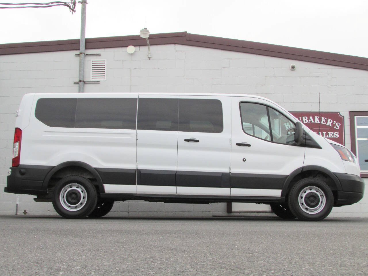 Used 2016 Ford Transit 350 XL RWD image 1