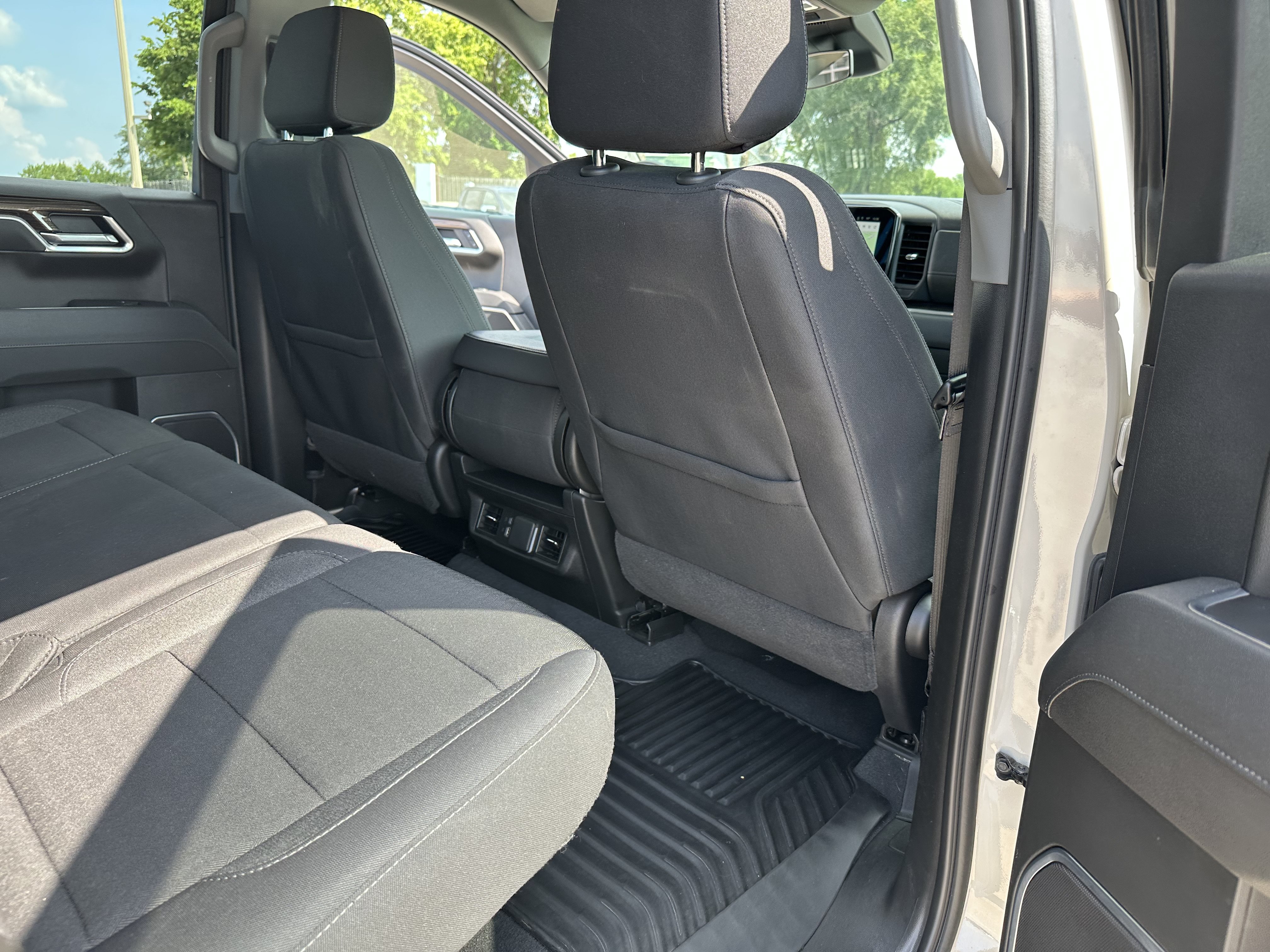 Used 2026 Chevrolet Silverado 1500 RST AWD/4WD image 25