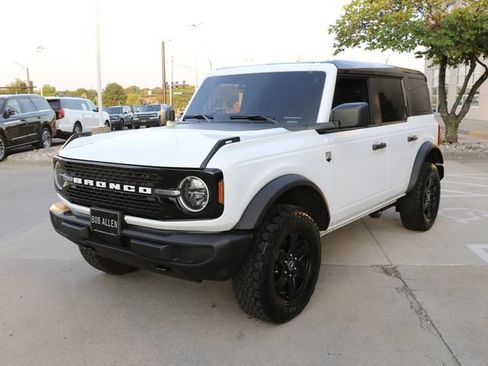 Used 2025 Ford Bronco Big Bend AWD/4WD image 3