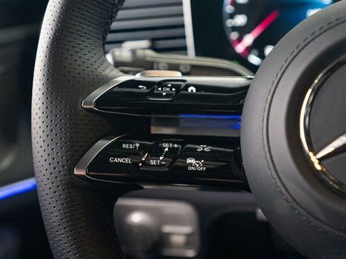 New 2026 Mercedes-Benz GLS 580 4MATIC image 31