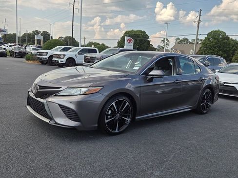 Used 2018 Toyota Camry XSE w/ Audio Package FWD image 3