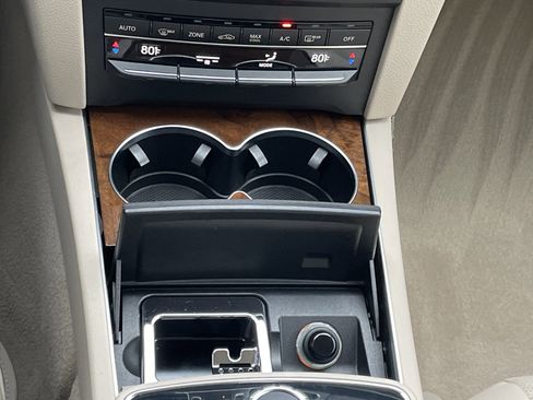 Used 2017 Mercedes-Benz E 400 Cabriolet image 37