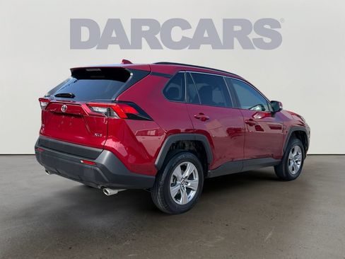 Used 2025 Toyota RAV4 XLE FWD image 6
