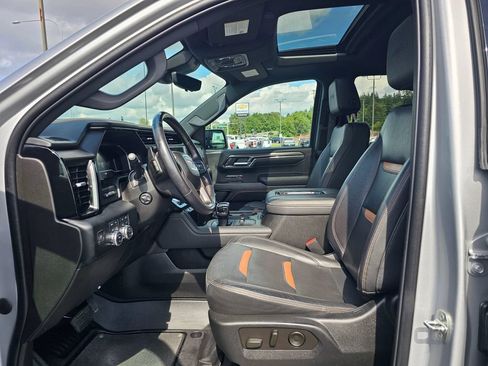 Used 2022 GMC Sierra 1500 AT4 w/ AT4 Premium Package AWD/4WD image 22