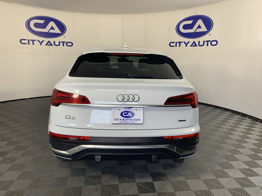 Used 2024 Audi Q5 2.0T Premium Plus w/ Premium Plus Package AWD/4WD image 4