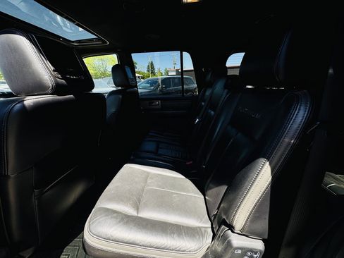 Used 2017 Ford Expedition EL Platinum AWD/4WD image 15