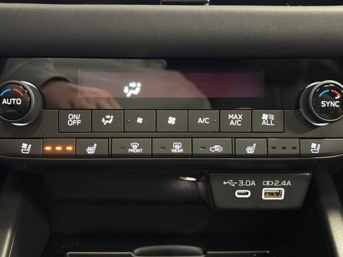 Certified 2026 Subaru Outback Touring XT AWD/4WD image 21