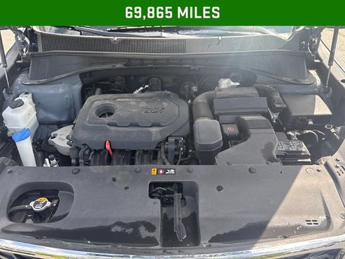Used 2020 Kia Sorento LX FWD image 4