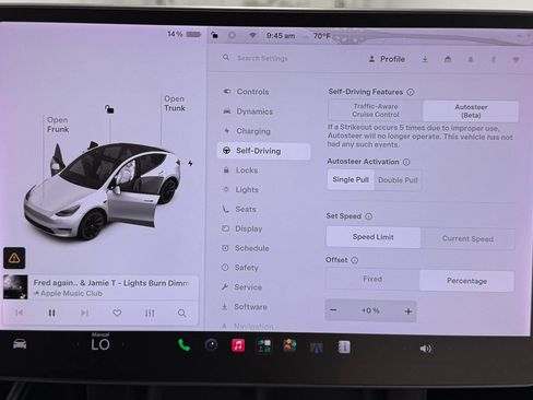 Used 2021 Tesla Model Y Long Range AWD/4WD image 22