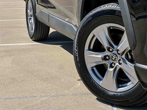 Certified 2025 Toyota RAV4 XLE image 9