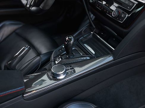 Used 2018 BMW M3 image 31