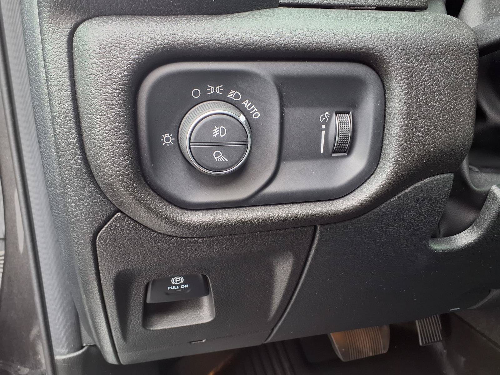 Used 2022 RAM 1500 Big Horn w/ Trailer Tow Group AWD/4WD image 19