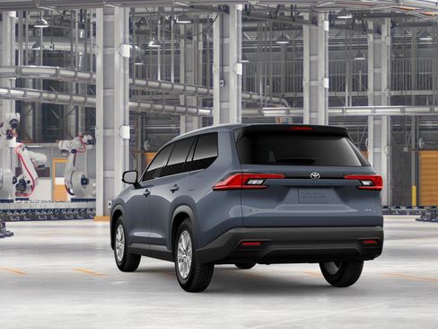 New 2026 Toyota Grand Highlander XLE FWD image 7