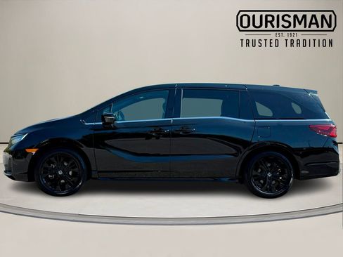 Used 2025 Honda Odyssey Sport-L image 3