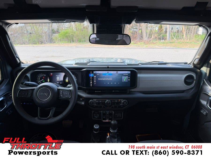 Used 2024 Jeep Wrangler Unlimited w/ Convenience Group AWD/4WD image 22