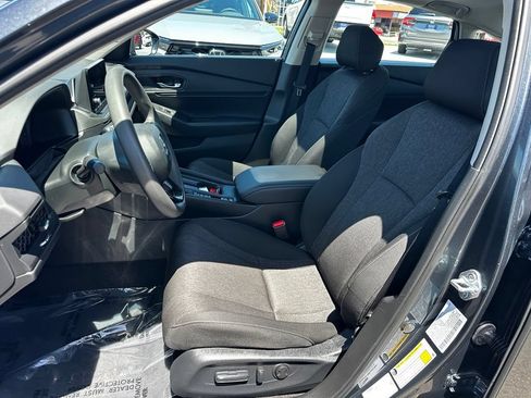 Used 2024 Honda Accord EX image 21