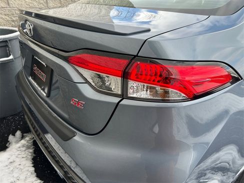 Used 2022 Toyota Corolla SE image 25