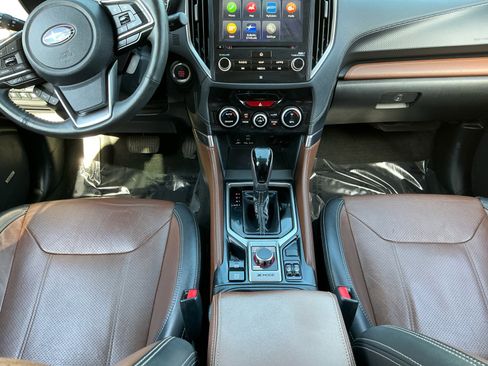 Used 2022 Subaru Forester Touring w/ Popular Package #2 image 10