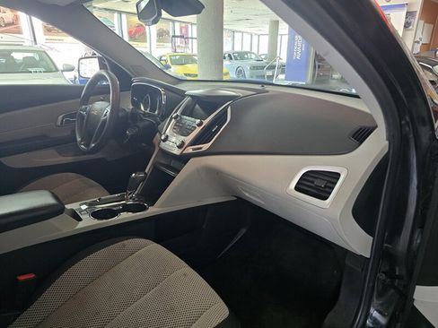 Used 2017 GMC Terrain SLE FWD image 14