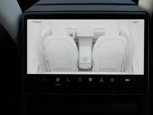 Used 2026 Tesla Model 3 RWD image 16