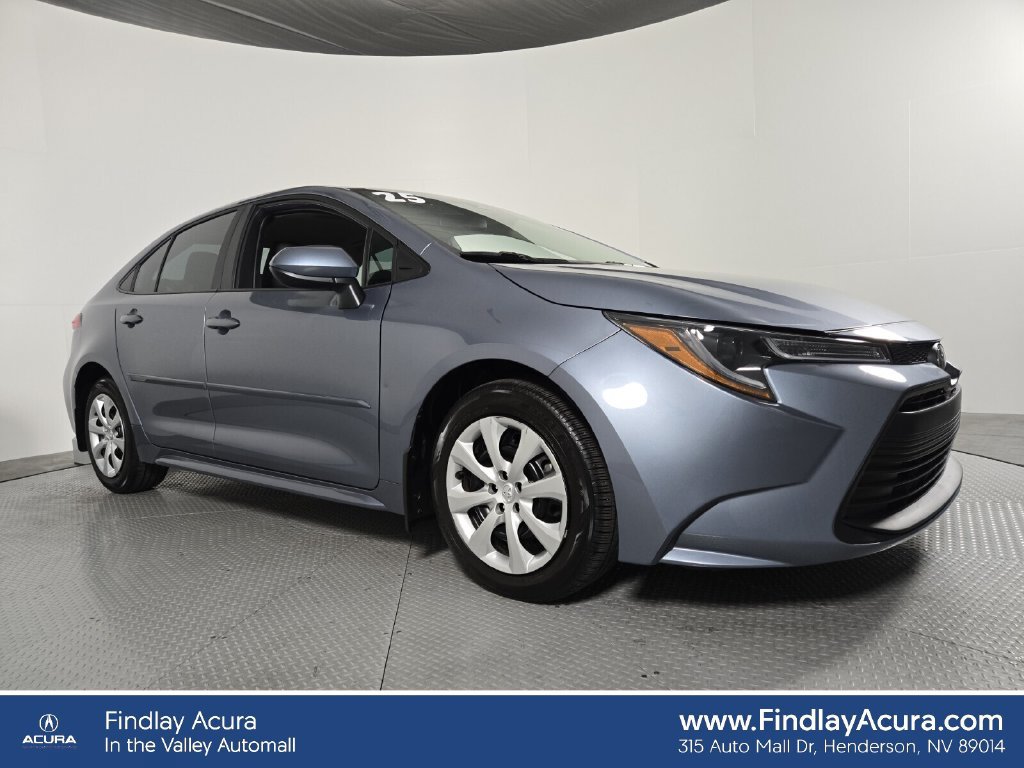 Used 2025 Toyota Corolla LE FWD image 1