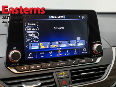 Used 2024 Nissan Altima 2.5 SV image 18