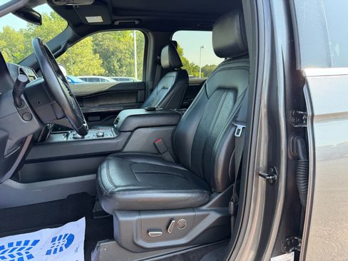 Used 2021 Ford Expedition Max Limited AWD/4WD image 42