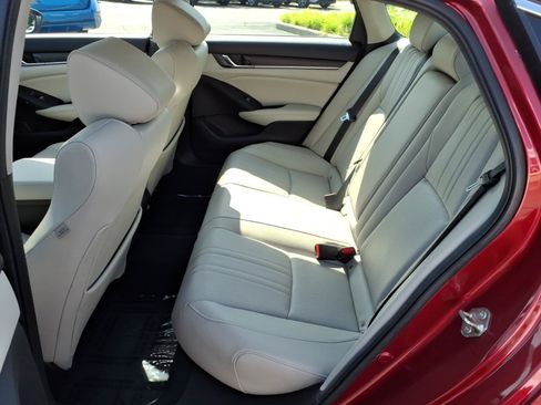Used 2019 Honda Accord EX-L image 8