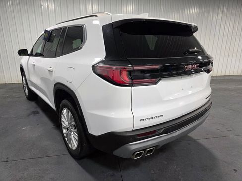 Used 2024 GMC Acadia Elevation FWD image 3