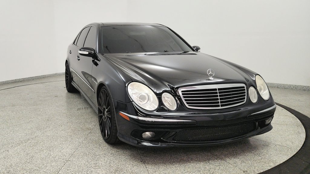 Used 2005 Mercedes-Benz E 55 AMG Sedan image 8