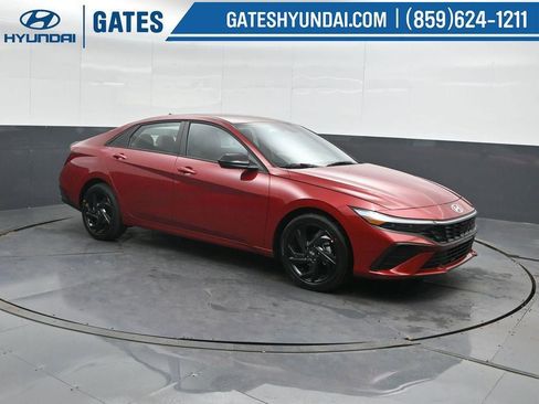 New 2026 Hyundai Elantra Sport FWD image 4