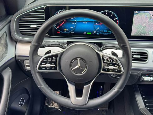 Used 2023 Mercedes-Benz GLS 450 4MATIC image 22
