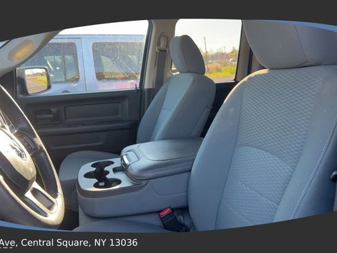 Used 2019 RAM 1500 Express image 12