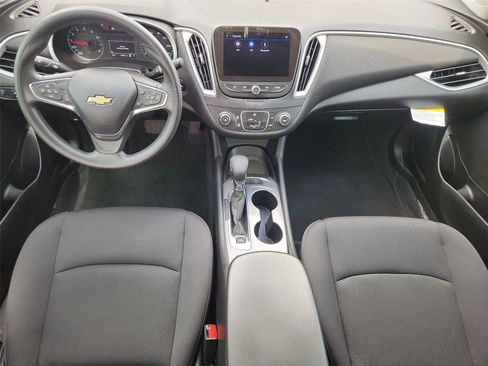 Used 2024 Chevrolet Malibu LS FWD image 19