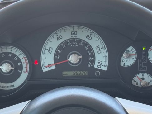 Used 2007 Toyota FJ Cruiser 2WD image 14