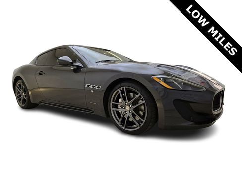 Used 2017 Maserati GranTurismo Sport image 3