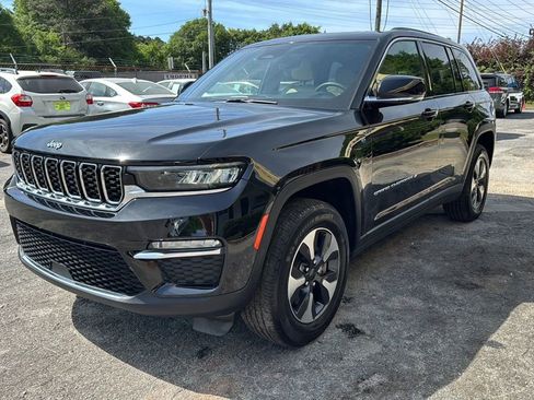 Used 2024 Jeep Grand Cherokee Limited 4xe image 7