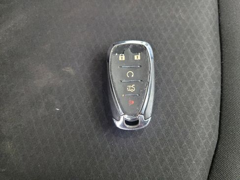 Used 2023 Chevrolet Malibu LT FWD image 32