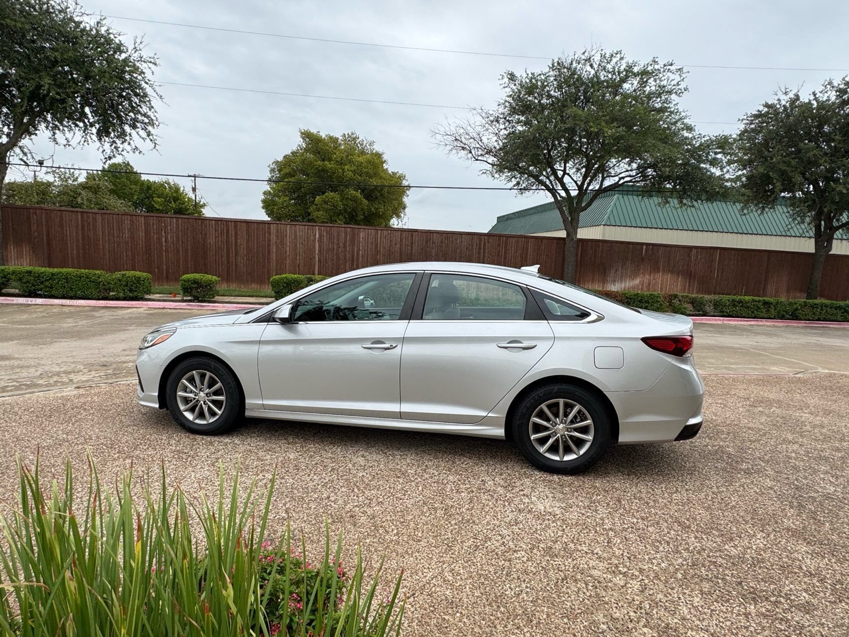 Used 2019 Hyundai Sonata ECO FWD image 11