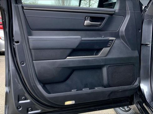 New 2026 Toyota Tundra Platinum AWD/4WD image 10