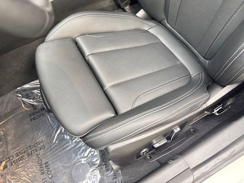 Used 2025 BMW 330i Sedan RWD image 28